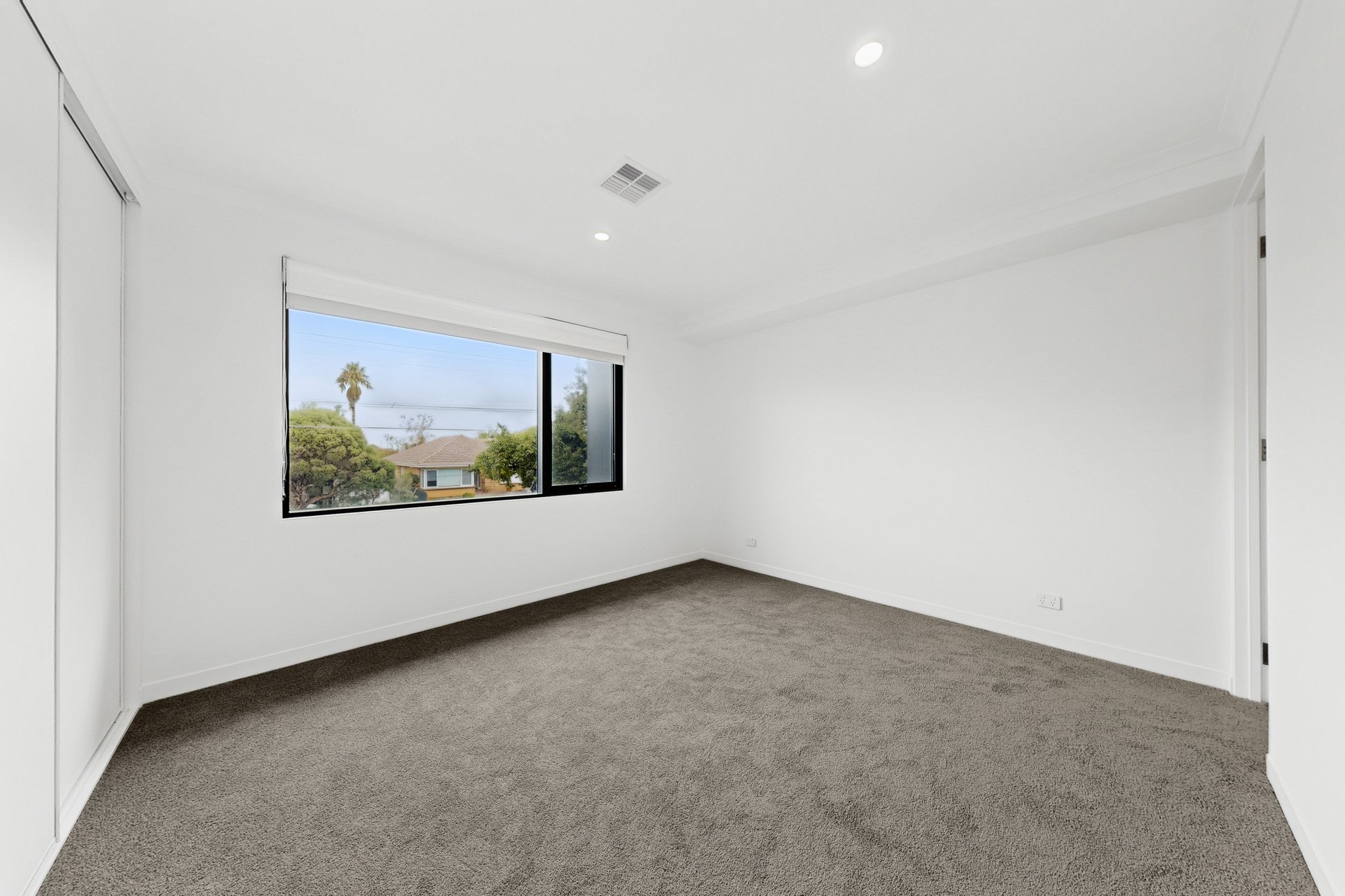86A Leila Road, Carnegie image 9