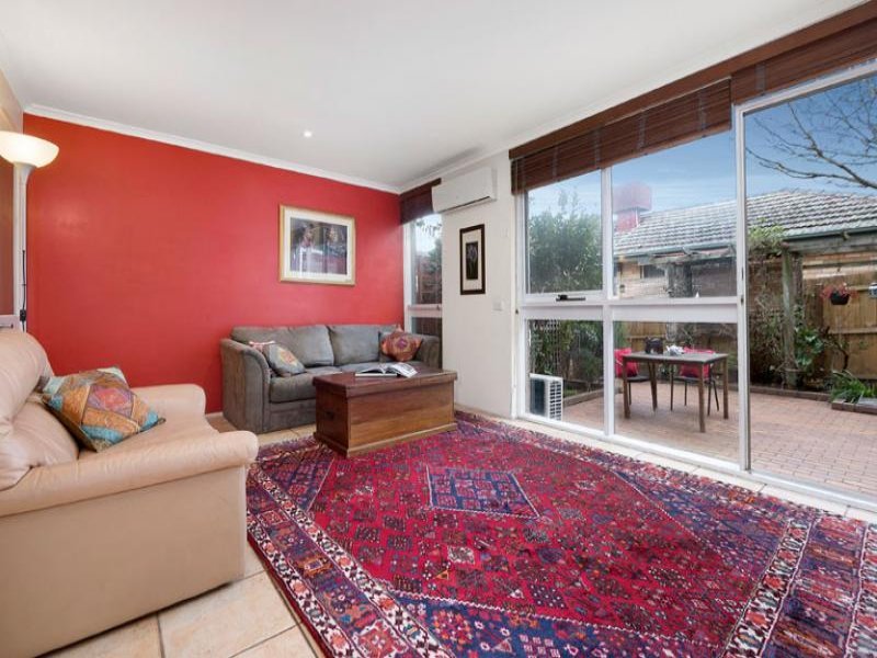 8/7-13 Kireep Road, Balwyn image 2