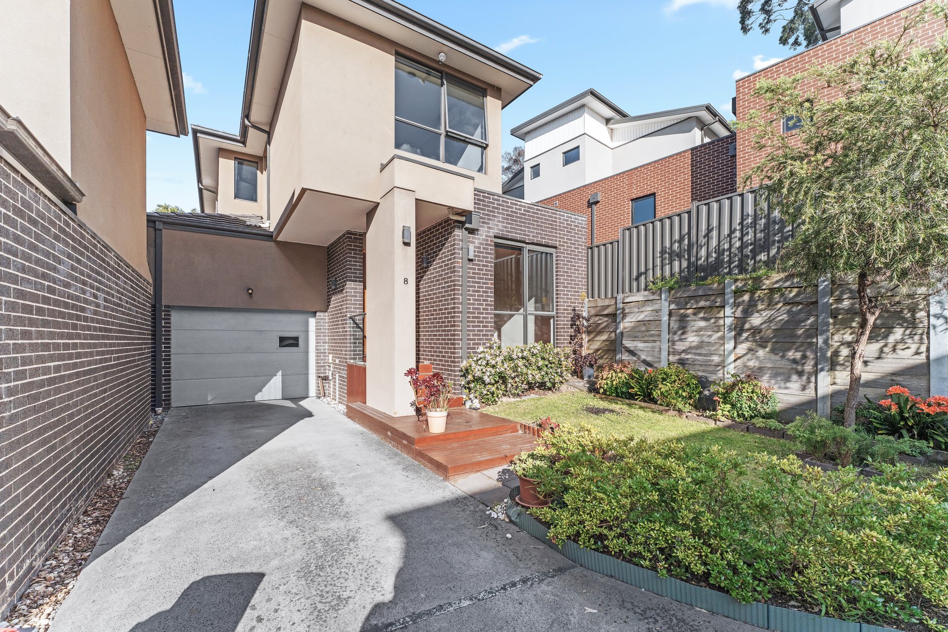 8/7-8 Seaton Court, Mount&nbsp;Waverley image 1