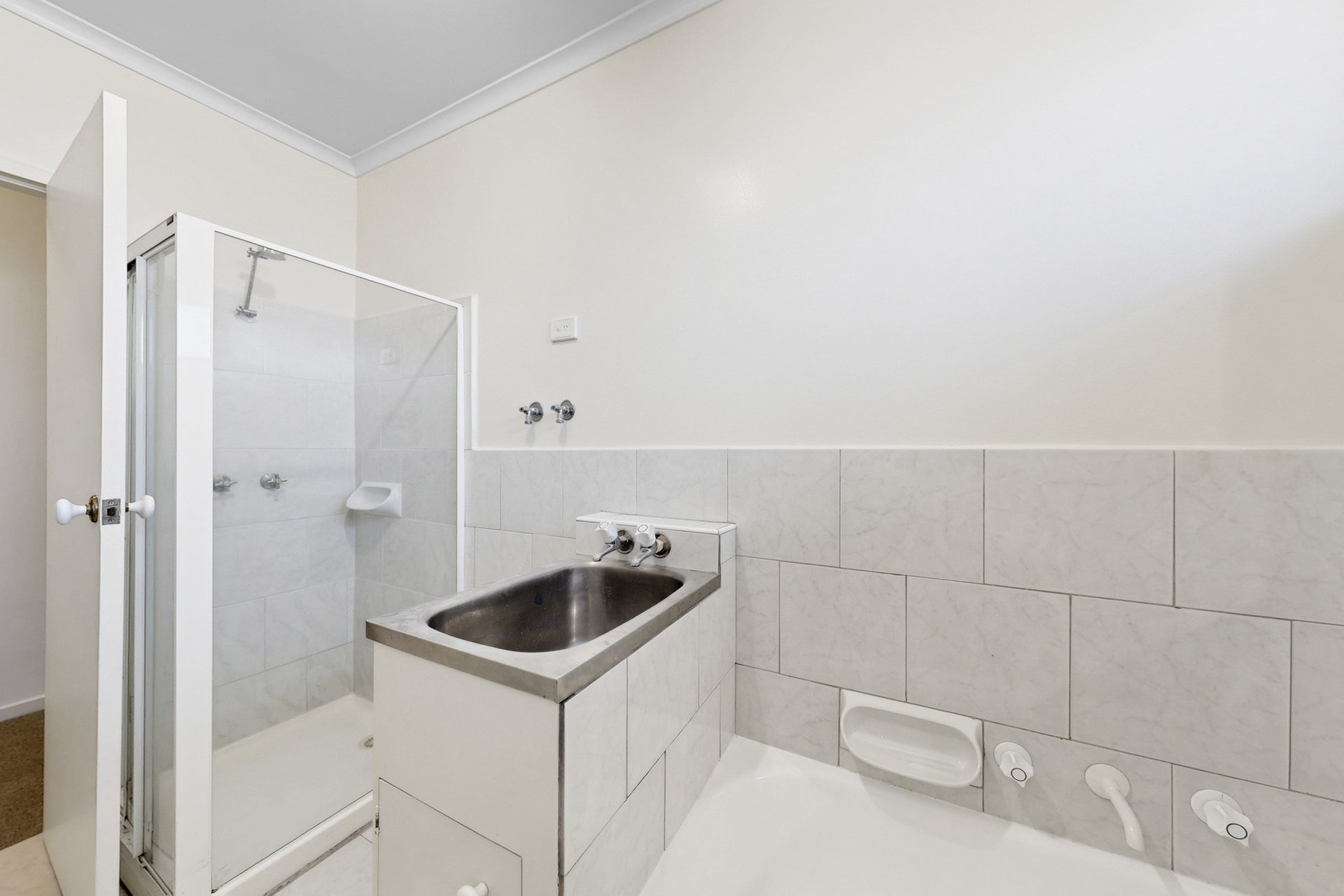8/7 Alfriston Avenue, Elwood image 7