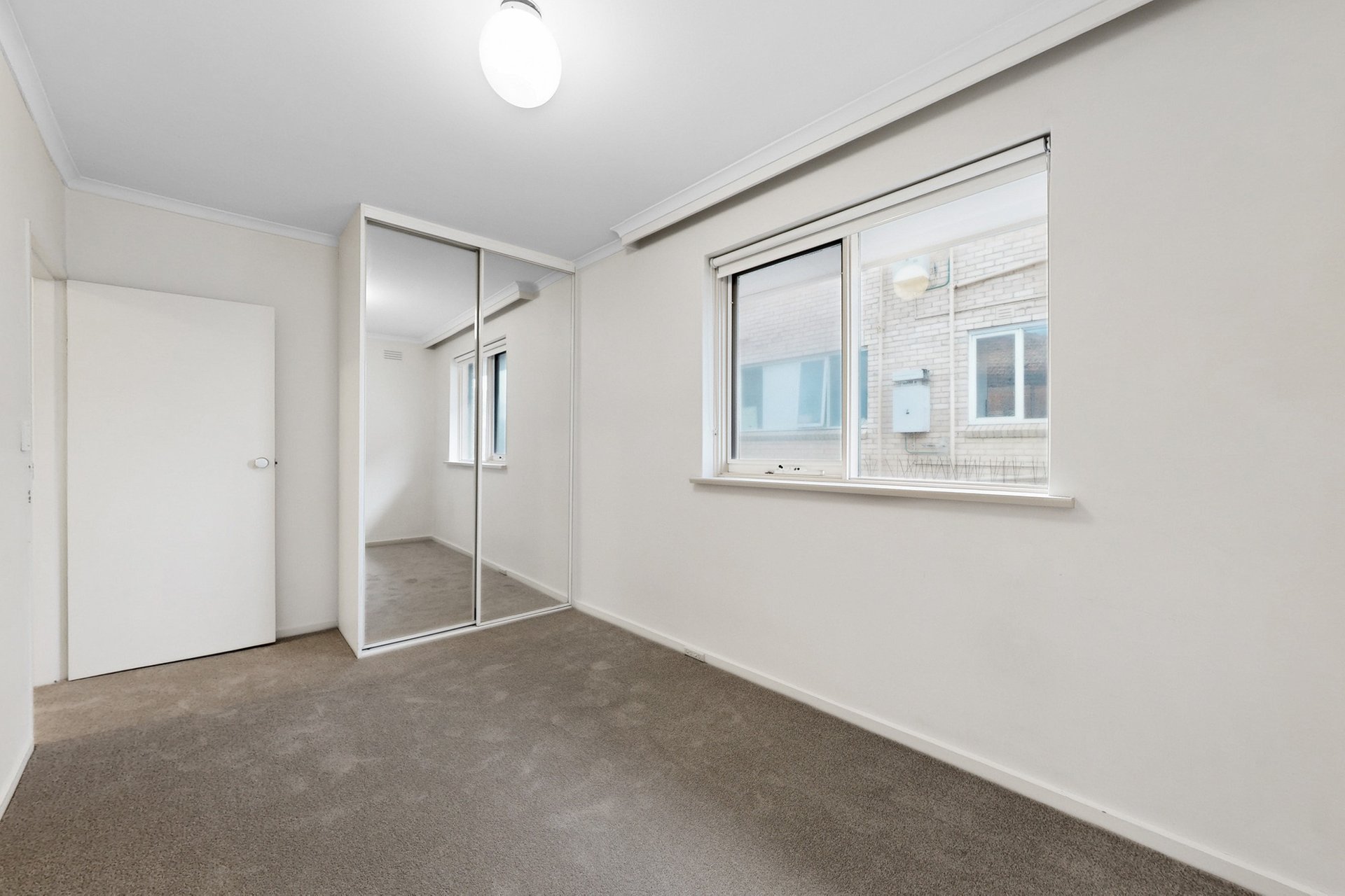 8/7 Alfriston Avenue, Elwood image 9