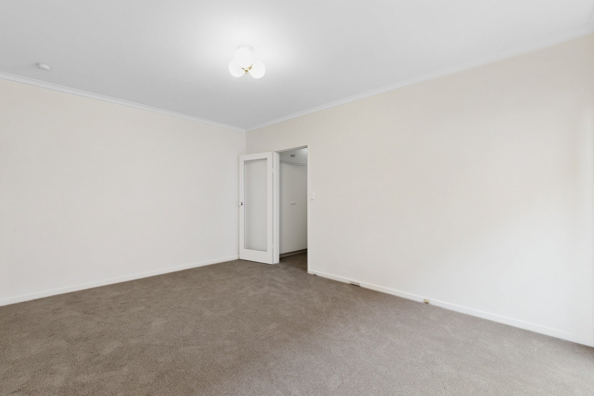 8/7 Alfriston Avenue, Elwood image 11