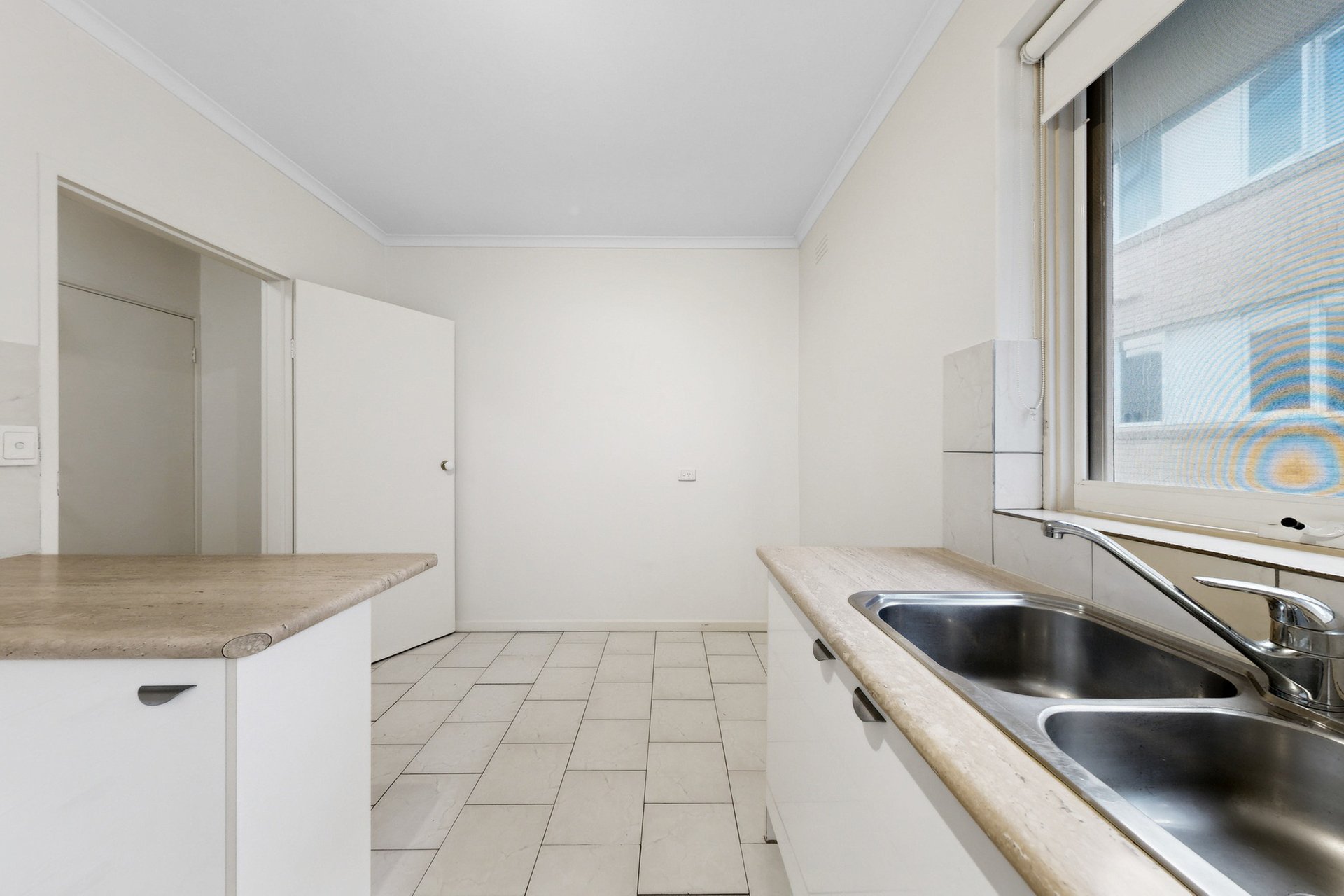 8/7 Alfriston Avenue, Elwood image 12