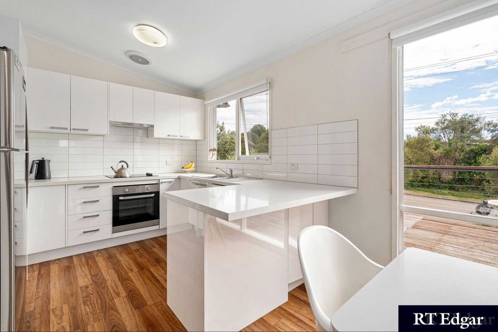 Property Gallery Thumbnail 3