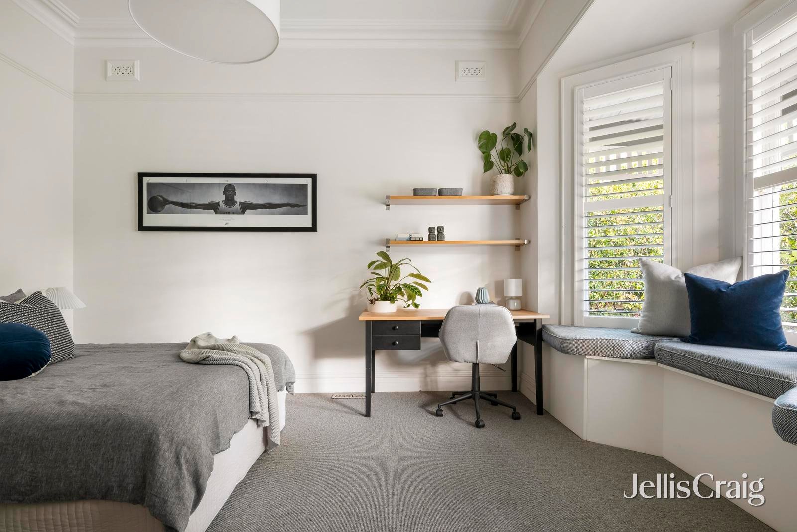 87 Croydon Road, Surrey Hills image 9