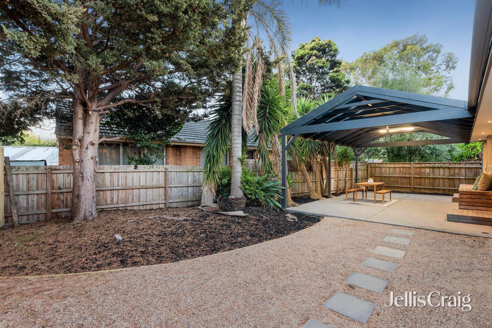 87 Esther Crescent, Mooroolbark image 11