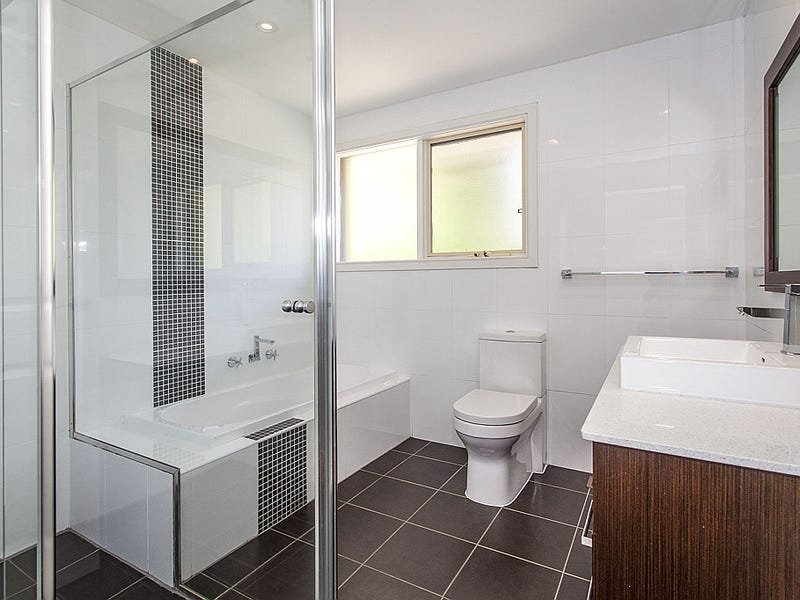 Property Gallery Thumbnail 11