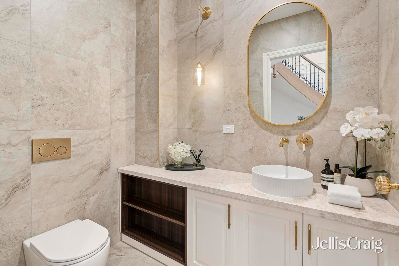 87 Hinkler Road East, Glen Waverley image 24