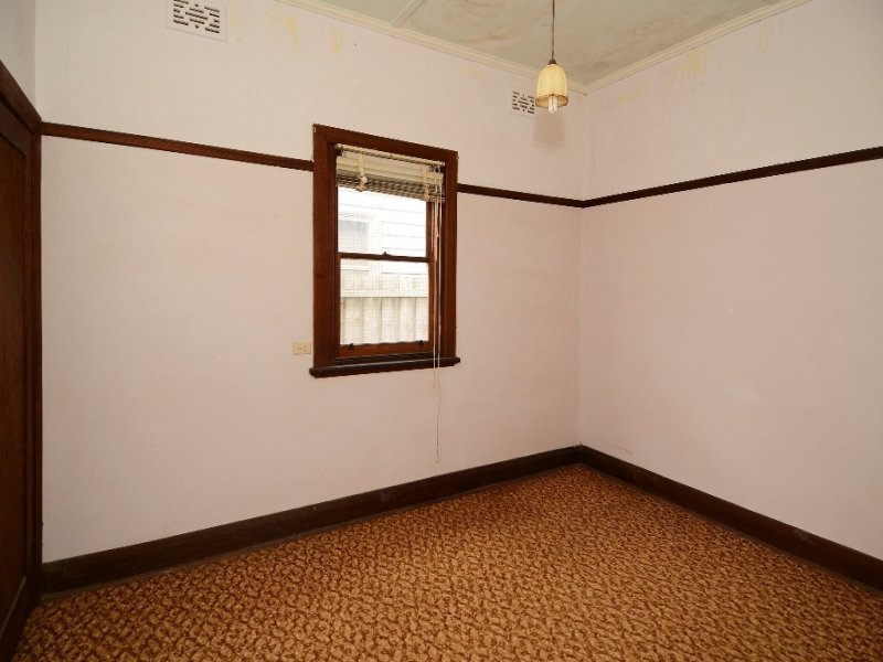 87 Isabella Street, Geelong West image 5