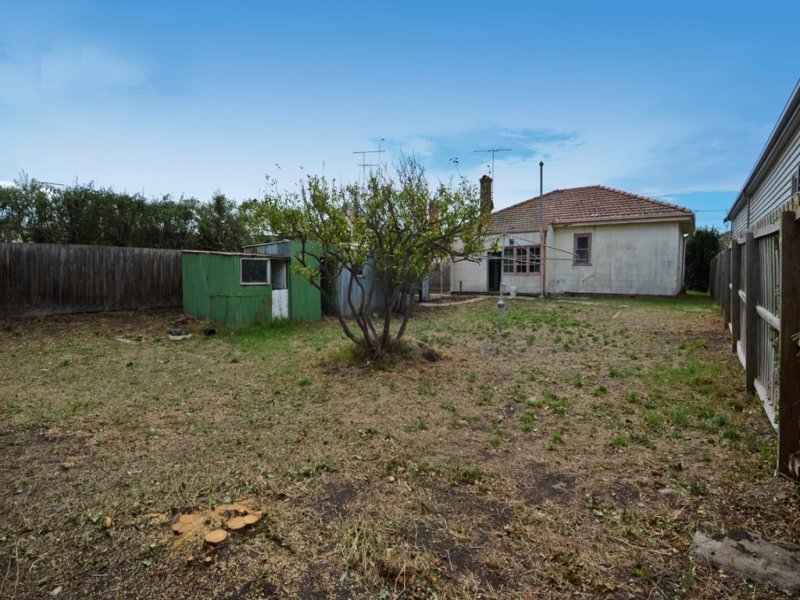 87 Isabella Street, Geelong West image 6