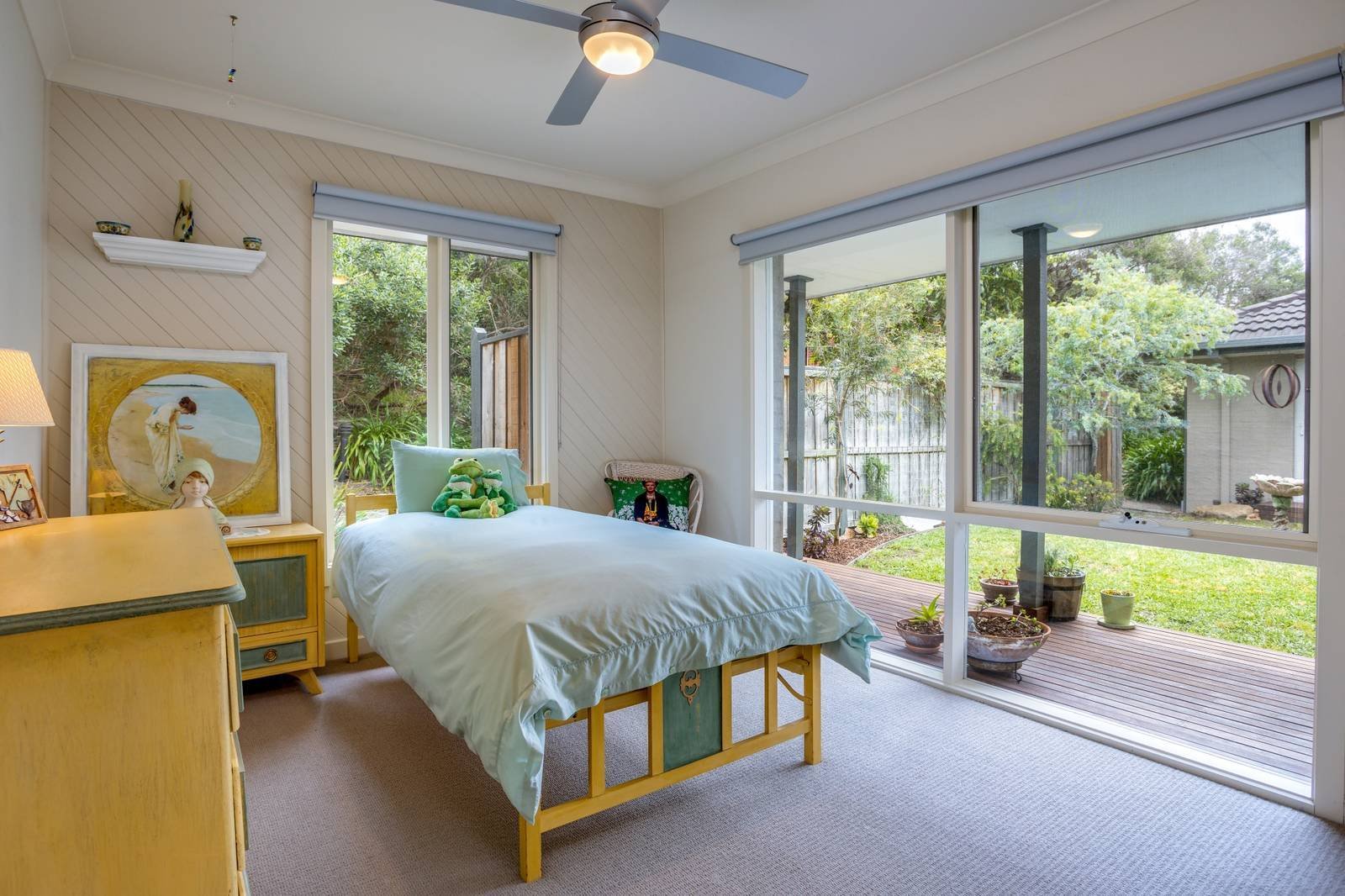 Property Gallery Thumbnail 6