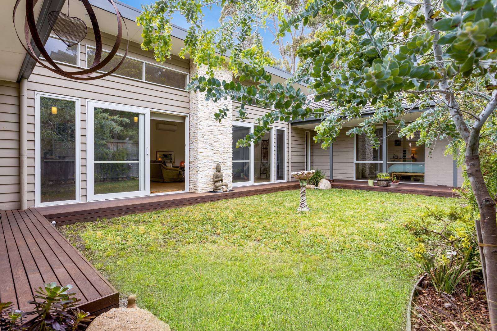 Property Gallery Thumbnail 14