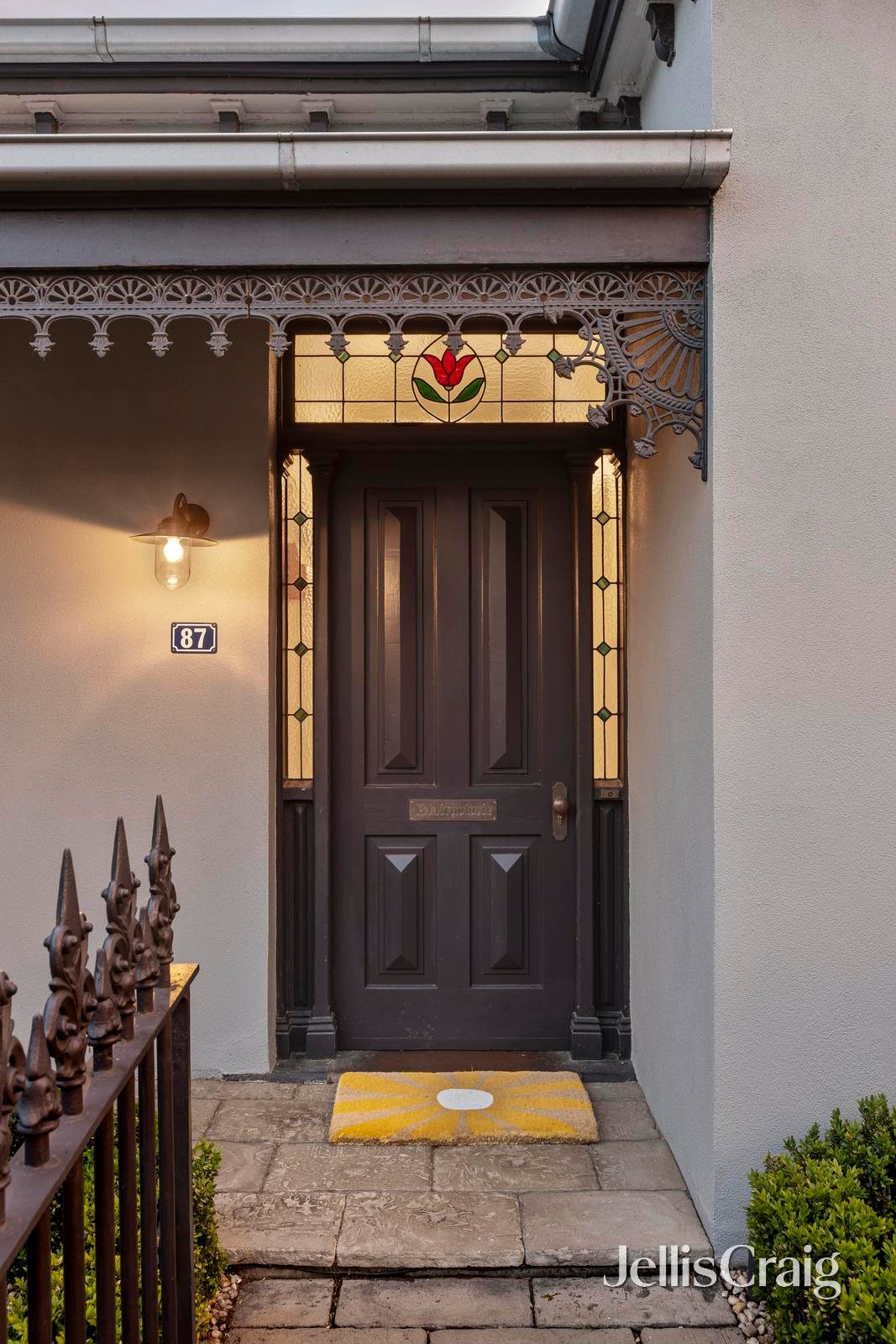 87 Napier Street, South Melbourne image 2