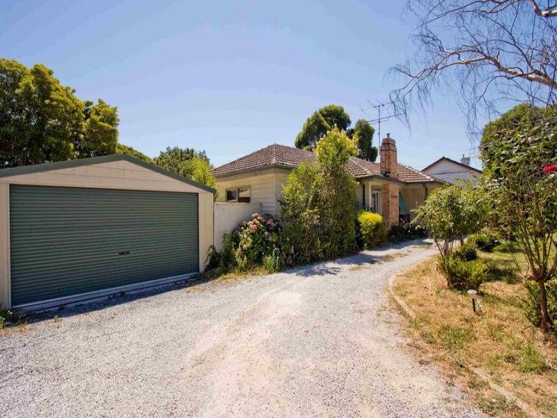 87 Nelson Road, Box Hill North image 3