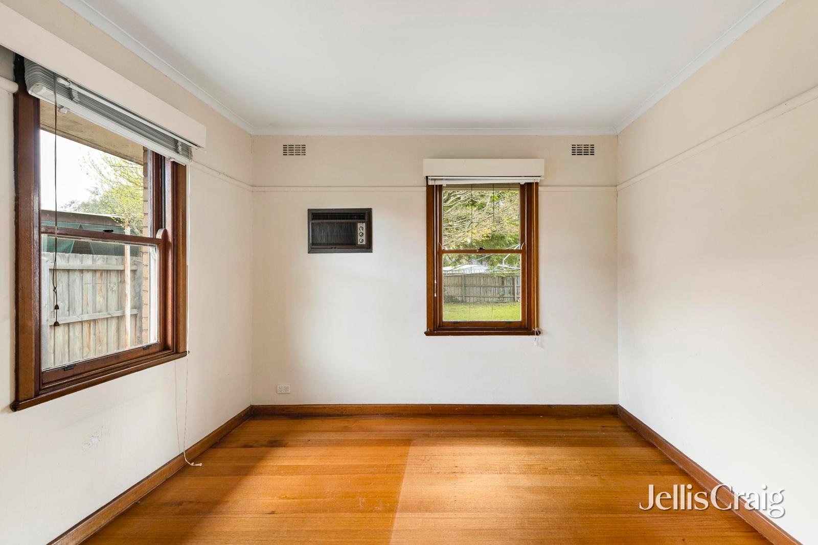 87 Oriel Road, Ivanhoe image 5