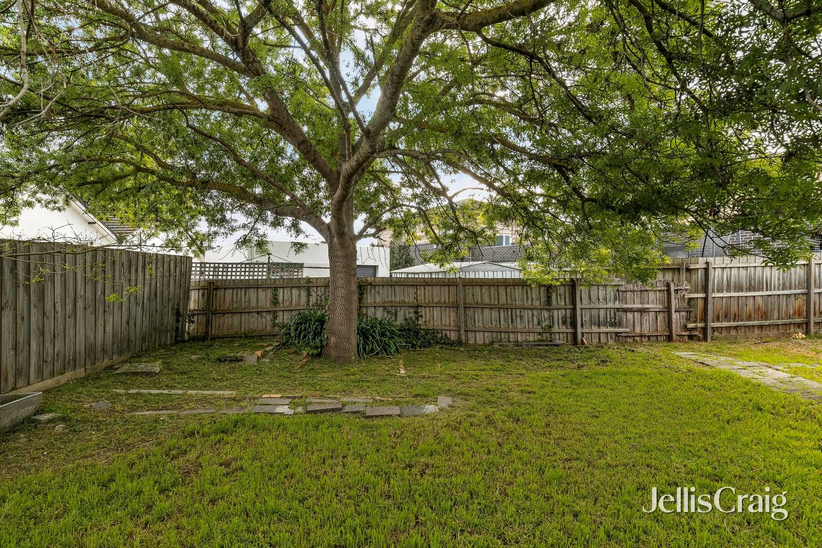 87 Oriel Road, Ivanhoe image 9