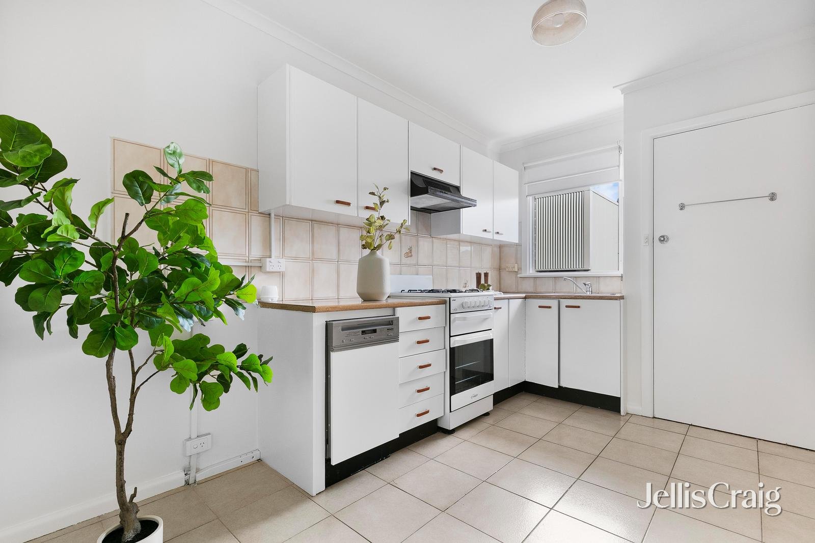 8/7 Passfield Street, Brunswick&nbsp;West image 4