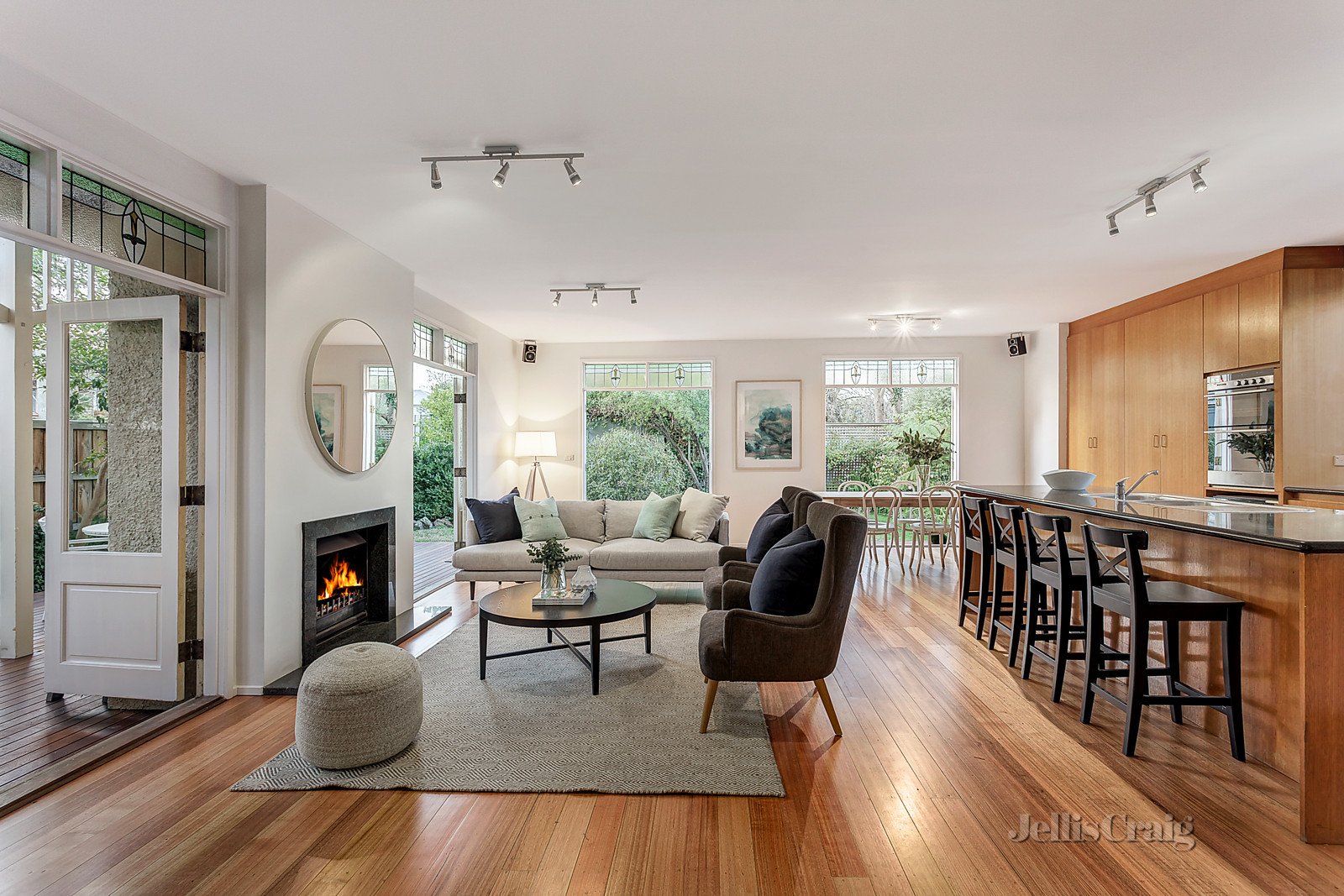 87 Prospect Hill Road, Camberwell image 2