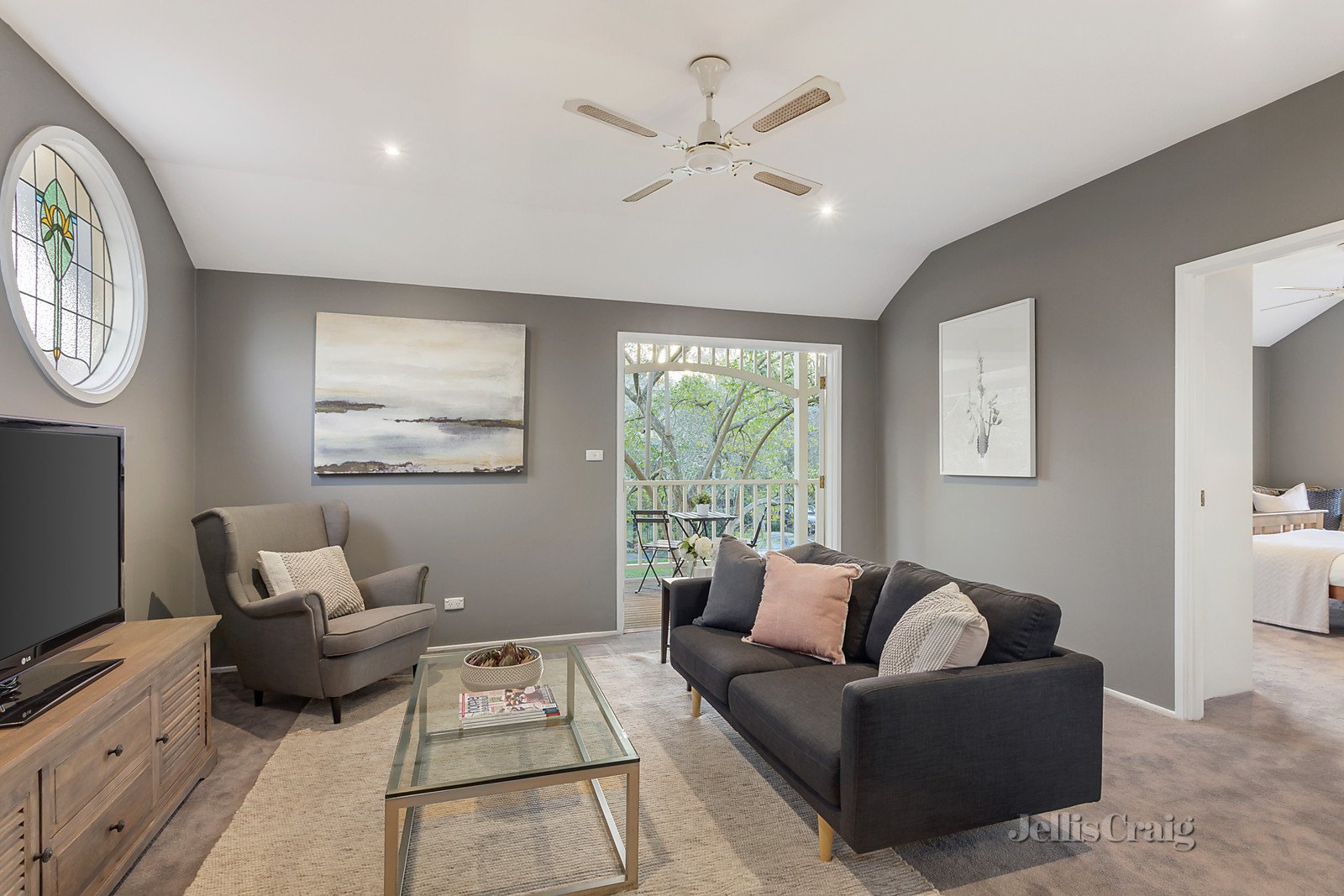 87 Prospect Hill Road, Camberwell image 4