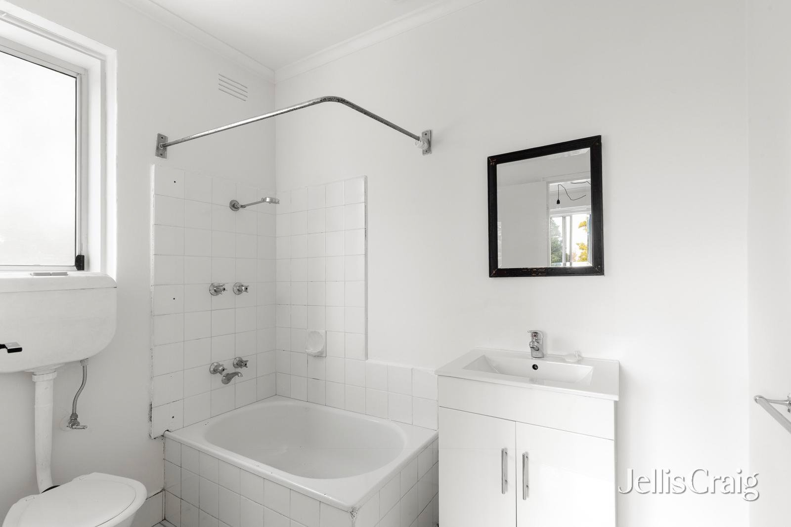 8/7 Wastell Street, Northcote image 7