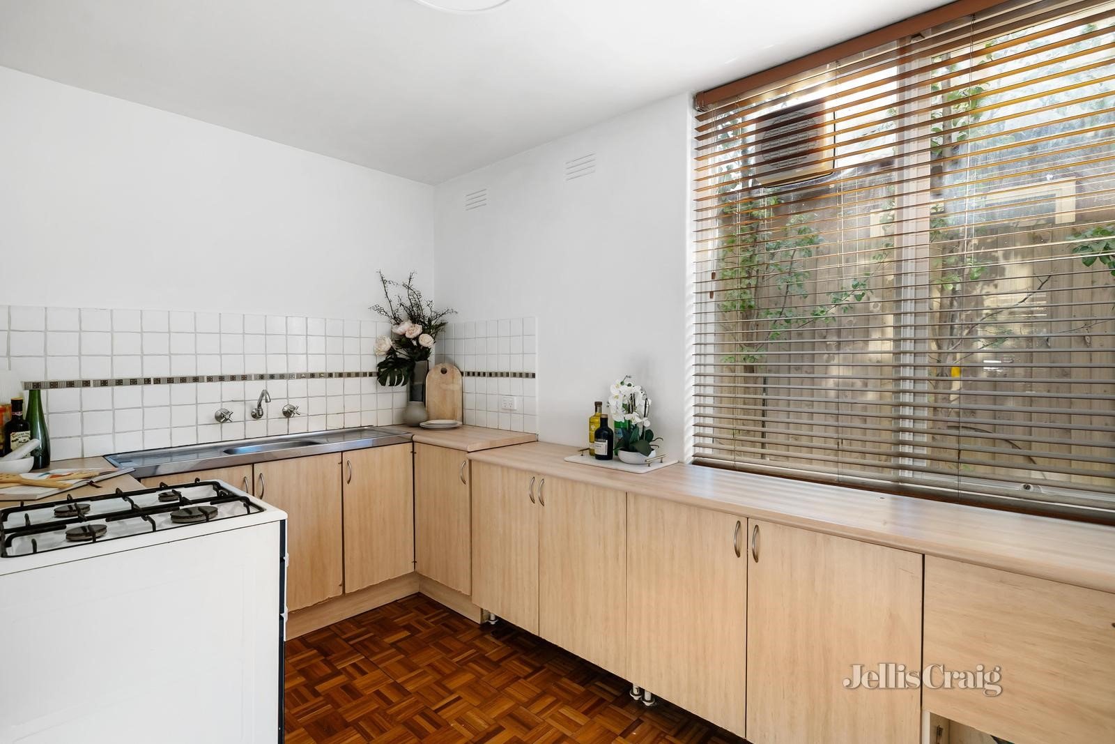 8/70 Church Street, Hawthorn image 5