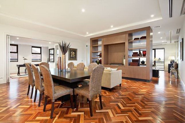Property Gallery Thumbnail 3