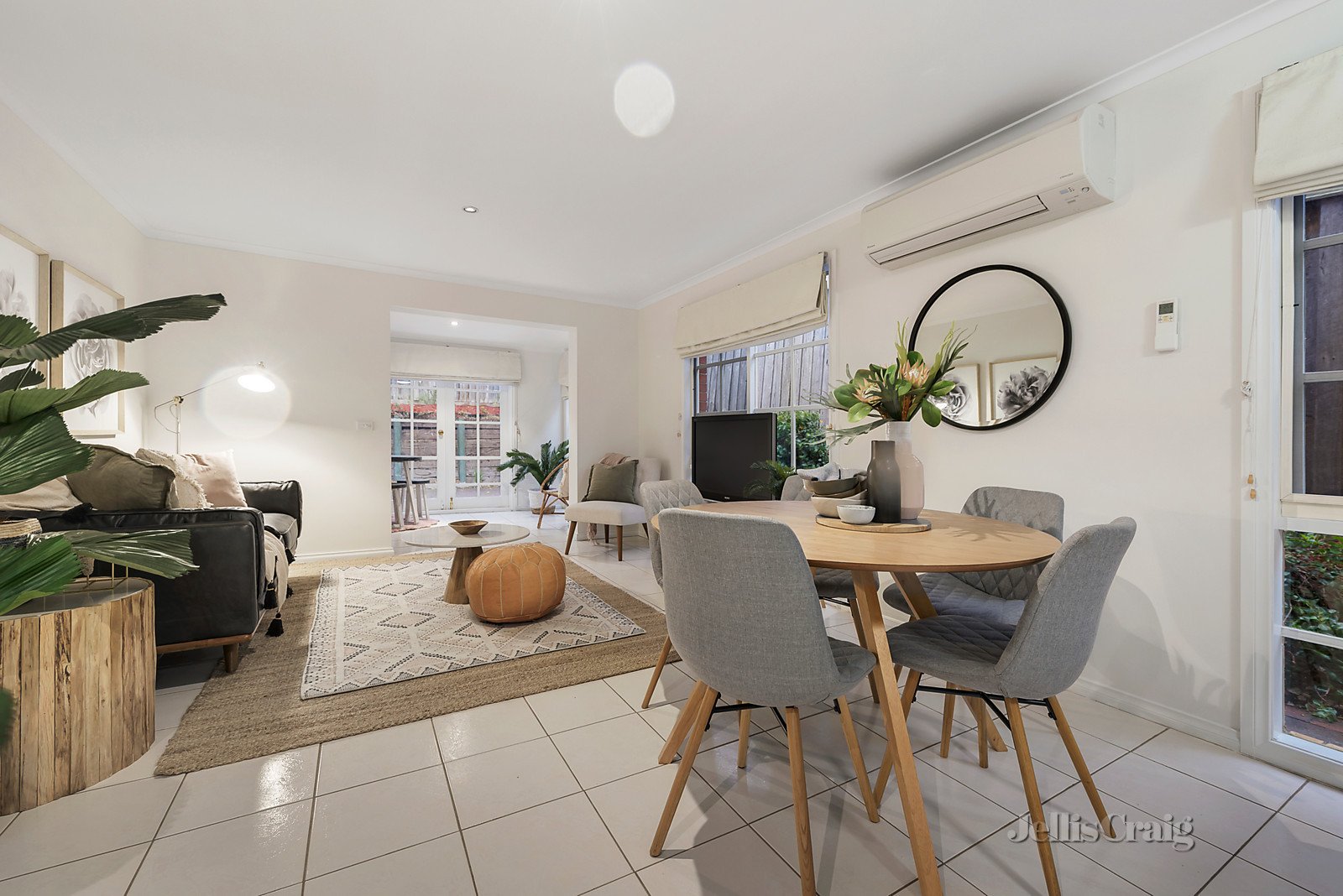 8/736-738 Warrigal Road, Malvern East image 2