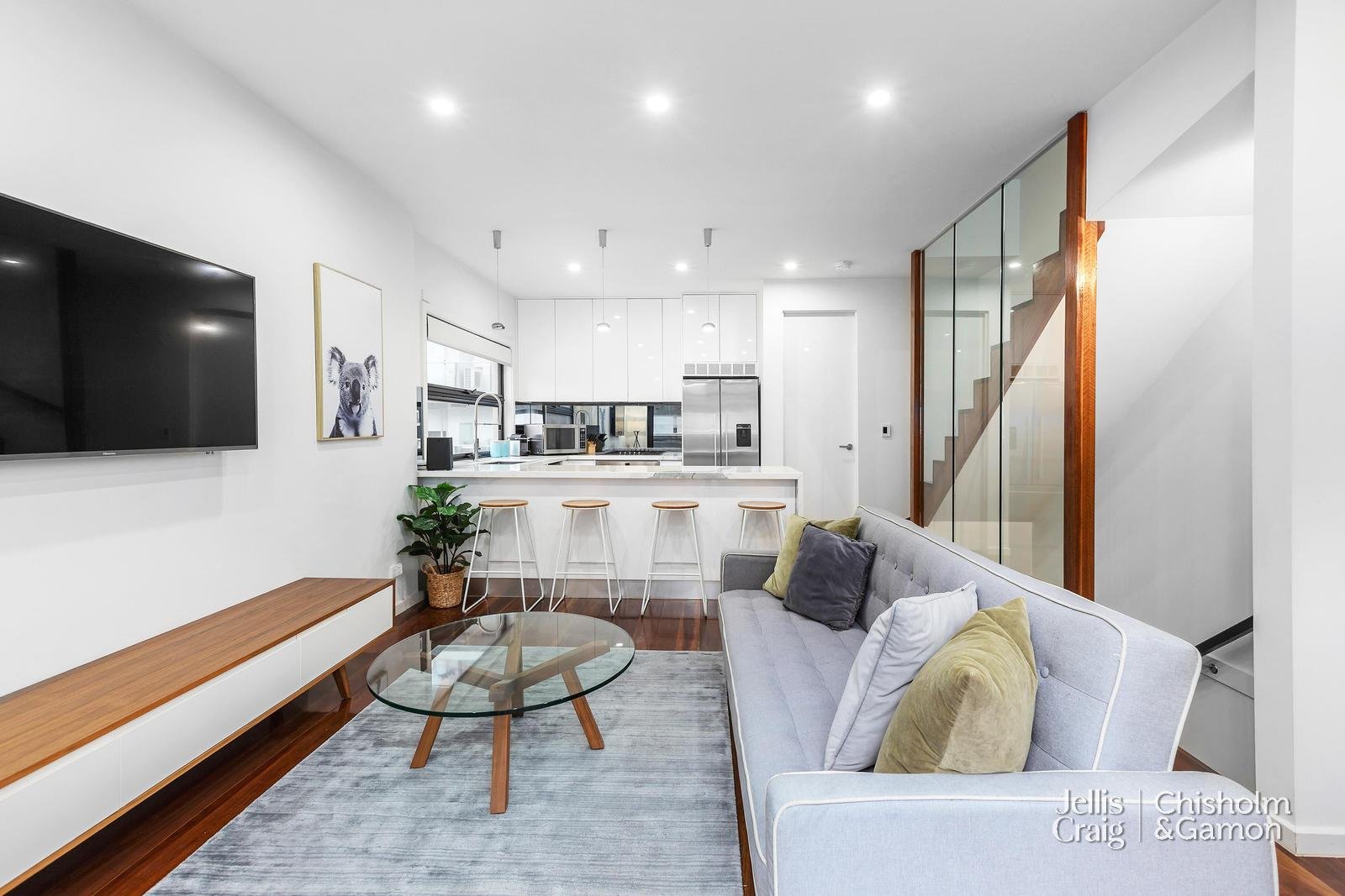 8/74 Nott Street, Port Melbourne image 5
