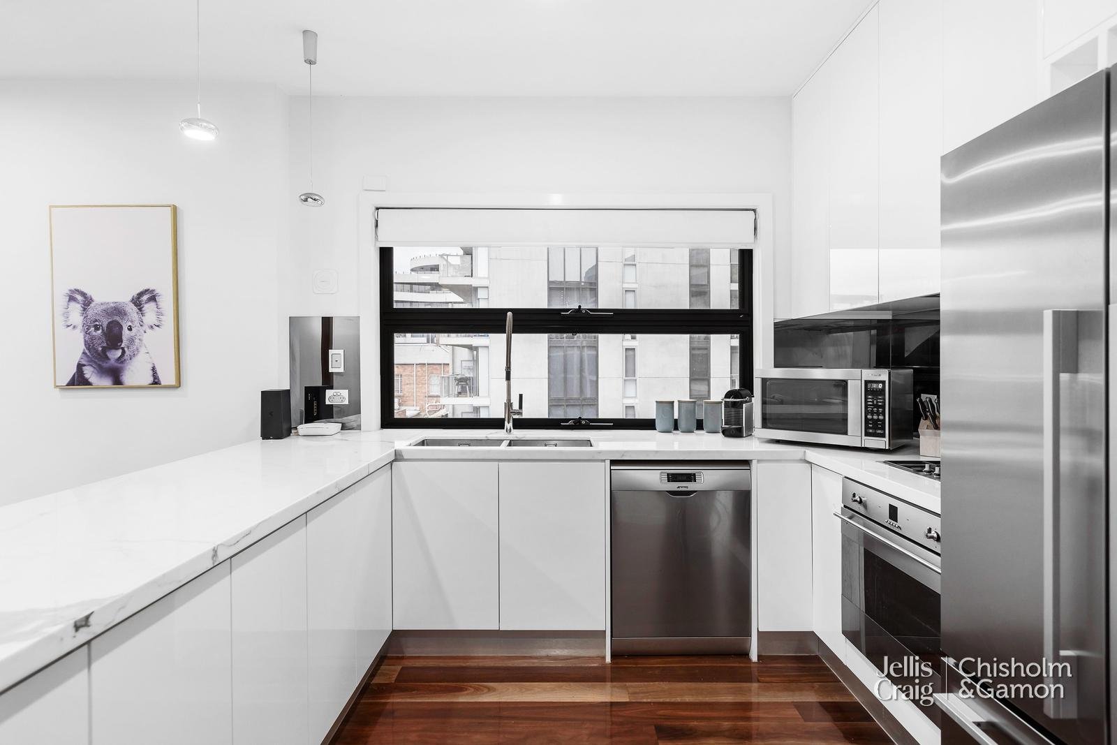 8/74 Nott Street, Port Melbourne image 15