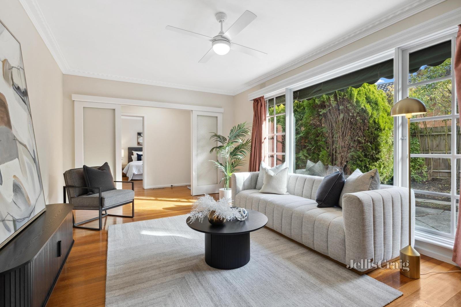 876 High Street Road, Glen Waverley image 3