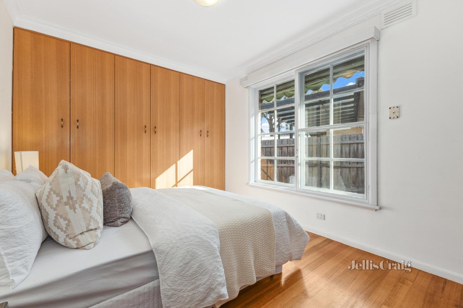 876 High Street Road, Glen Waverley image 10