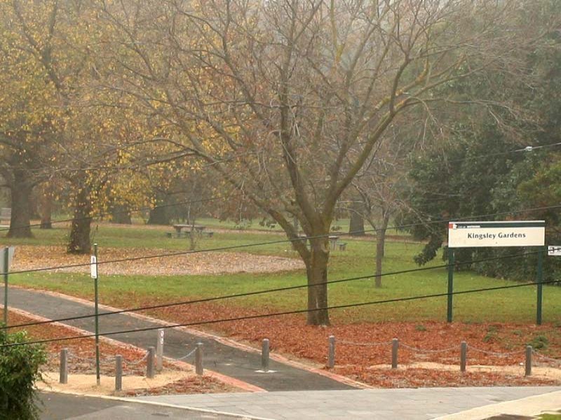 8/764 Whitehorse Road, Mont&nbsp;Albert image 2