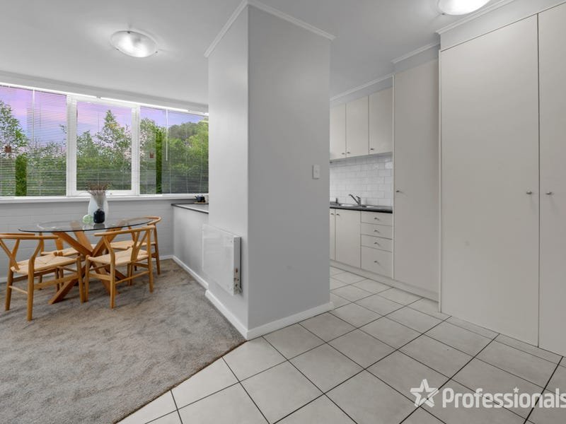 8/78 Croydon Road, Croydon image 3