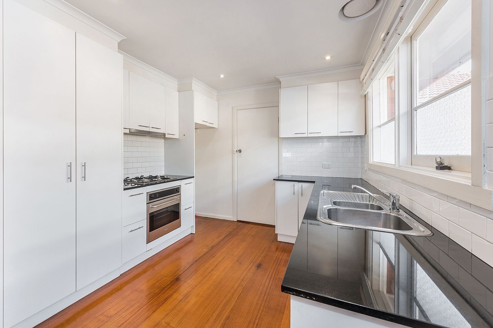 Property Gallery Thumbnail 2