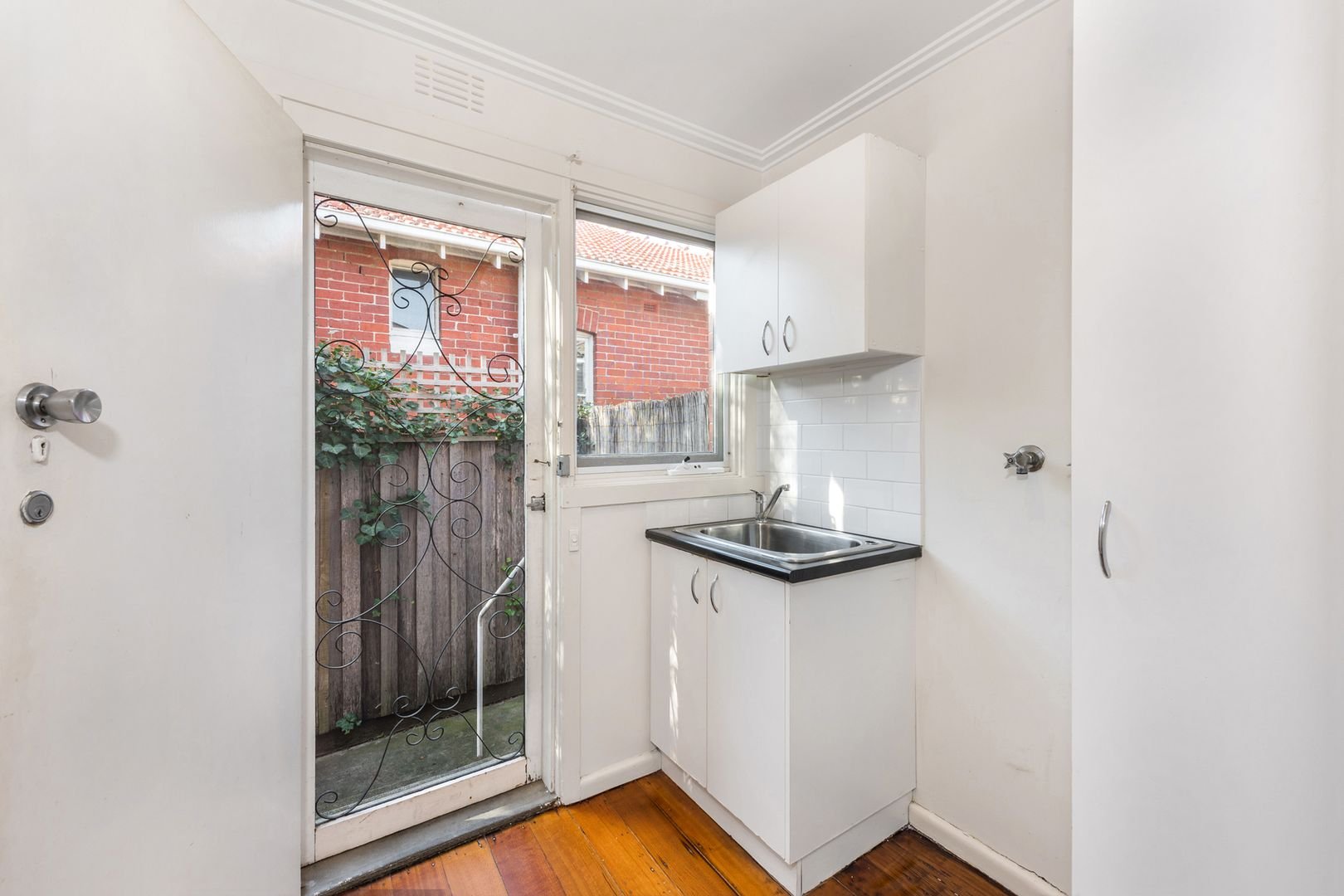 Property Gallery Thumbnail 5