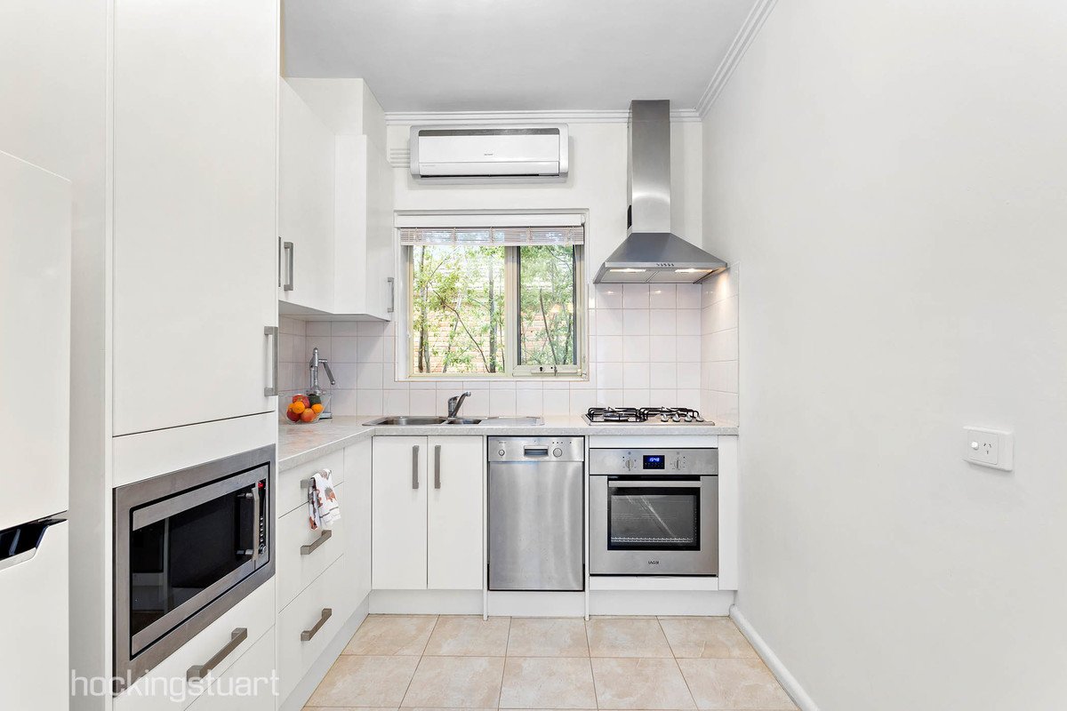 8/795 Burwood Road, Hawthorn East image 4