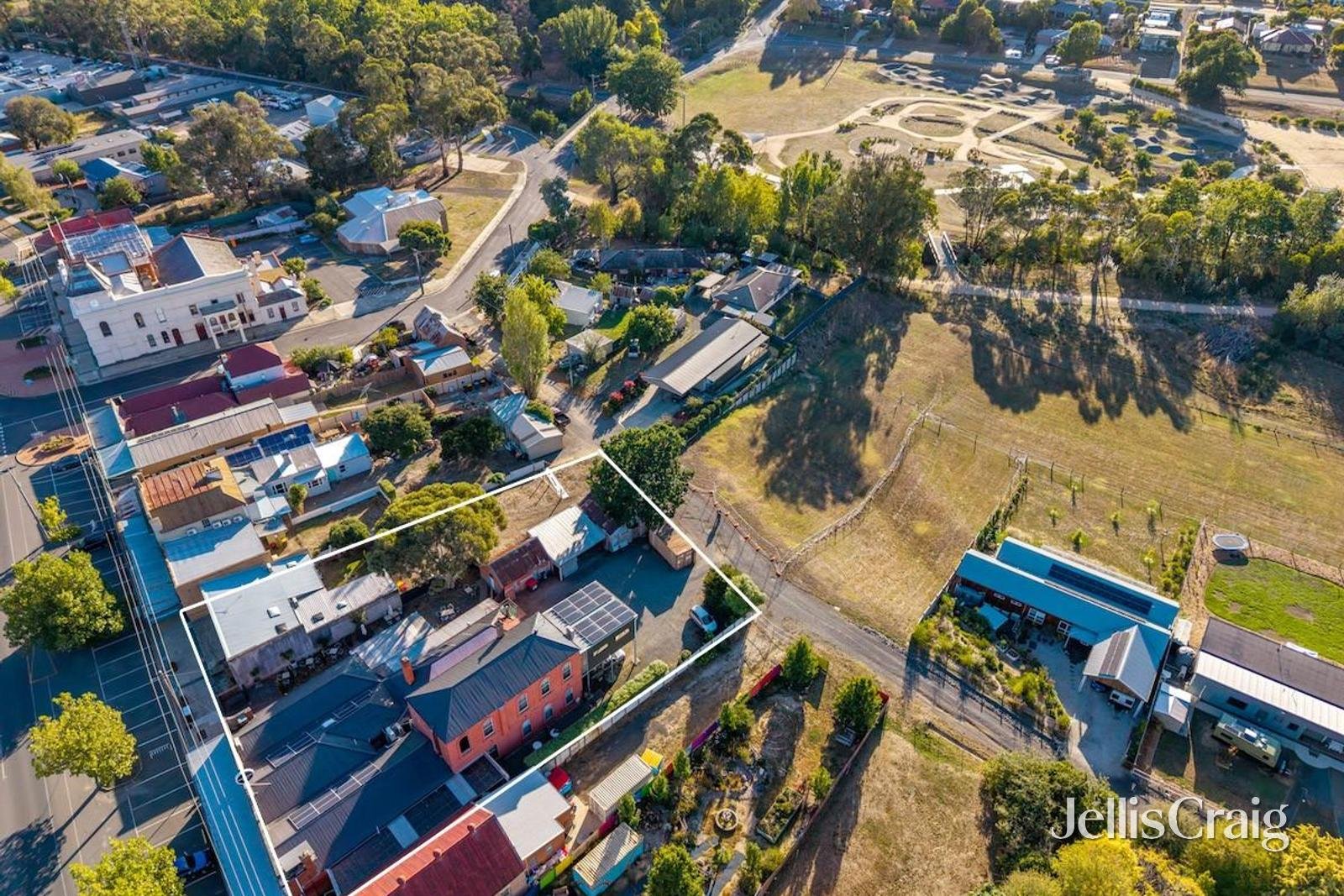 88-90 Albert Street, Creswick image 14