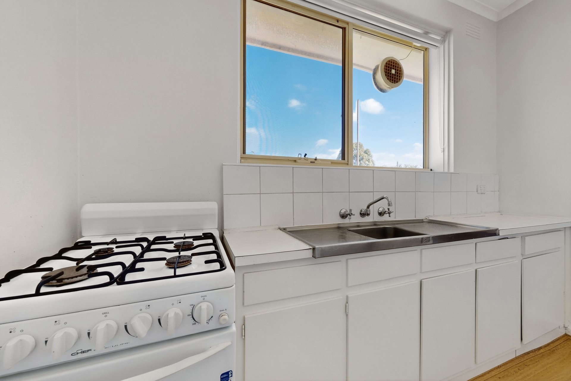 8/8 Austin Avenue, Elwood image 13