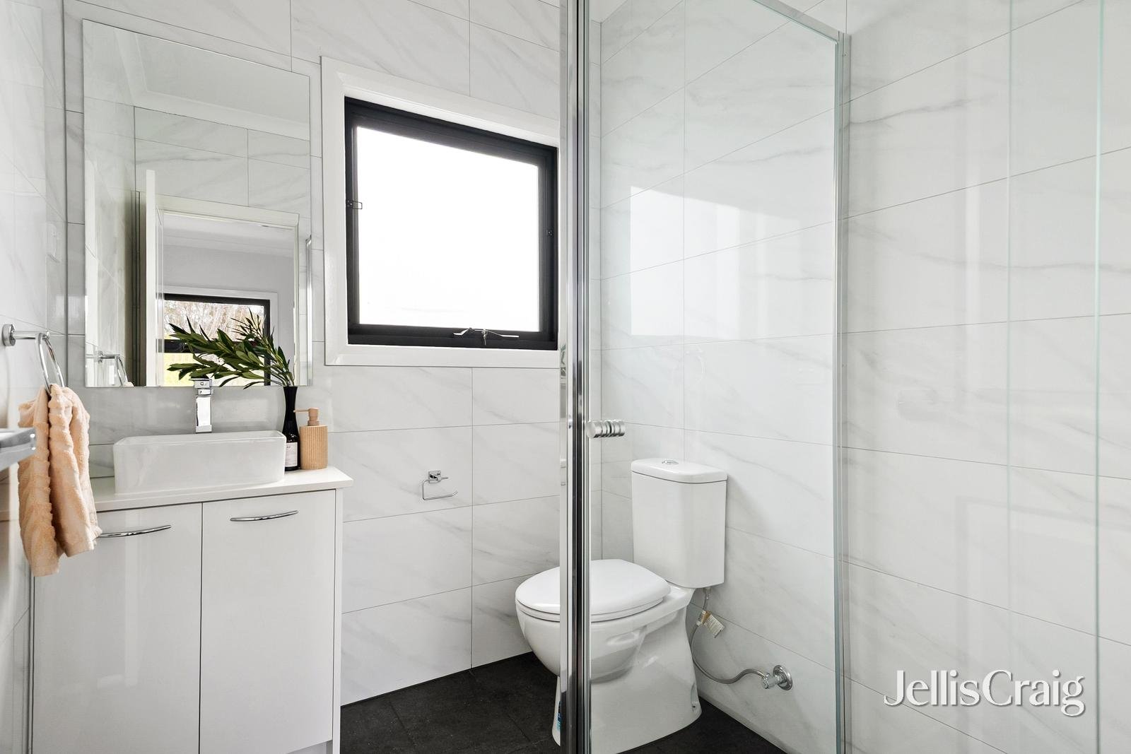 88 Bamfield Road, Heidelberg&nbsp;Heights image 8