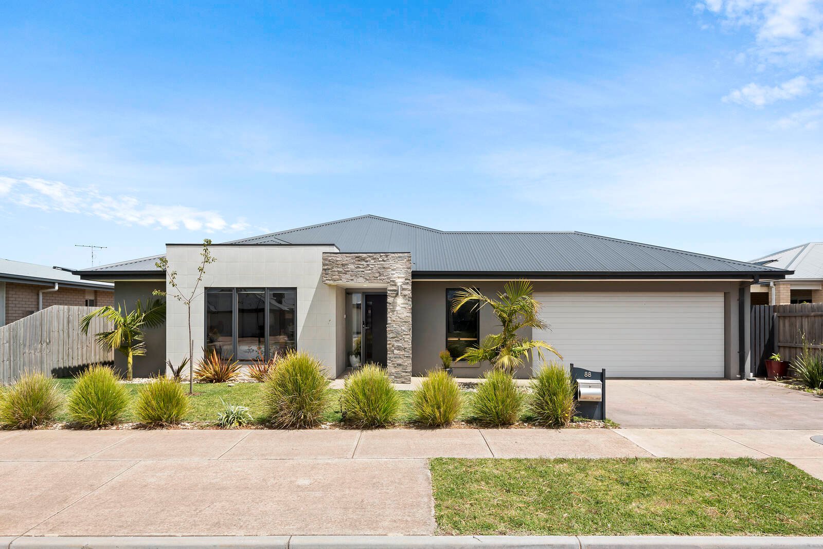 Property Gallery - Main Image