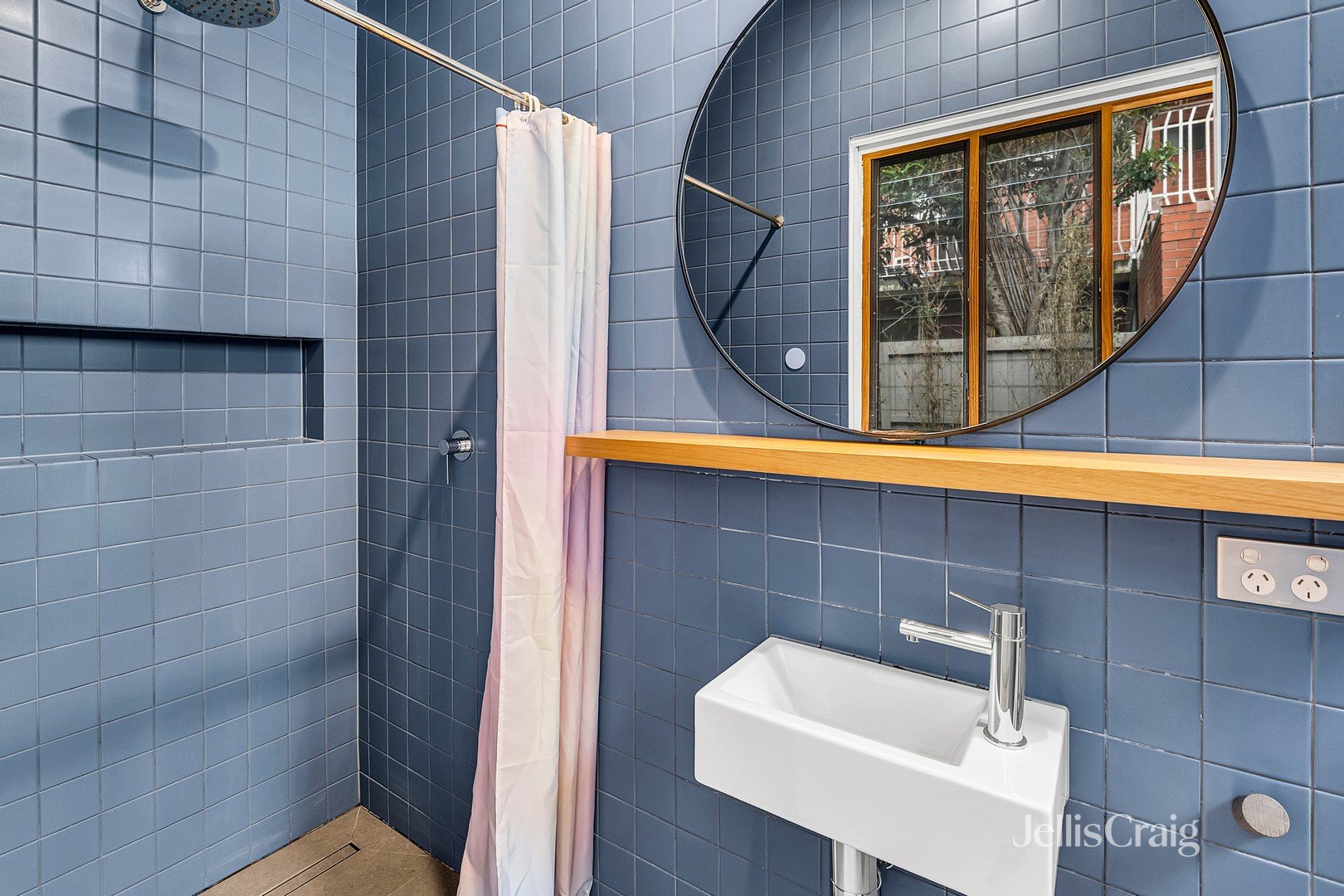 88 Glenlyon Road, Brunswick image 12