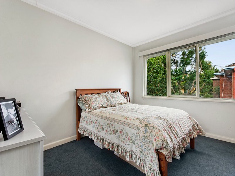 8/8 John Street, Elwood image 3