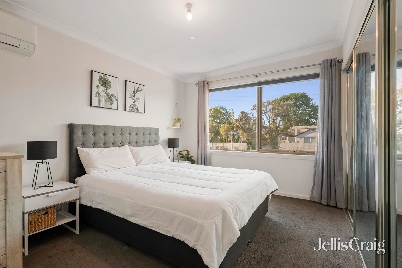 8/8 Kauri Court, Croydon image 7