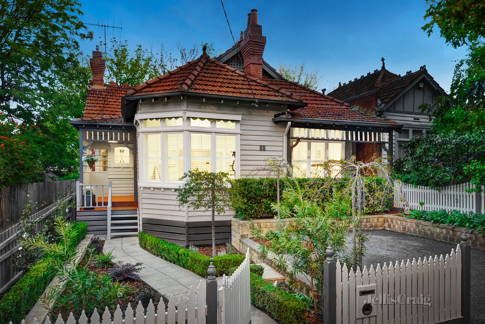 88 Prospect Hill Road, Camberwell image 1