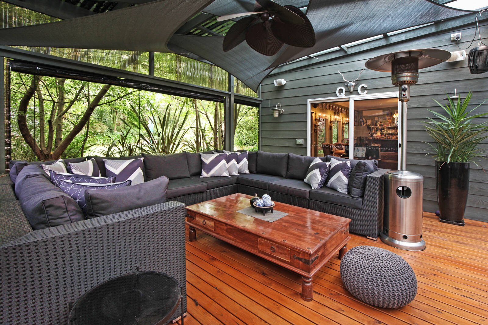 Property Gallery Thumbnail 16