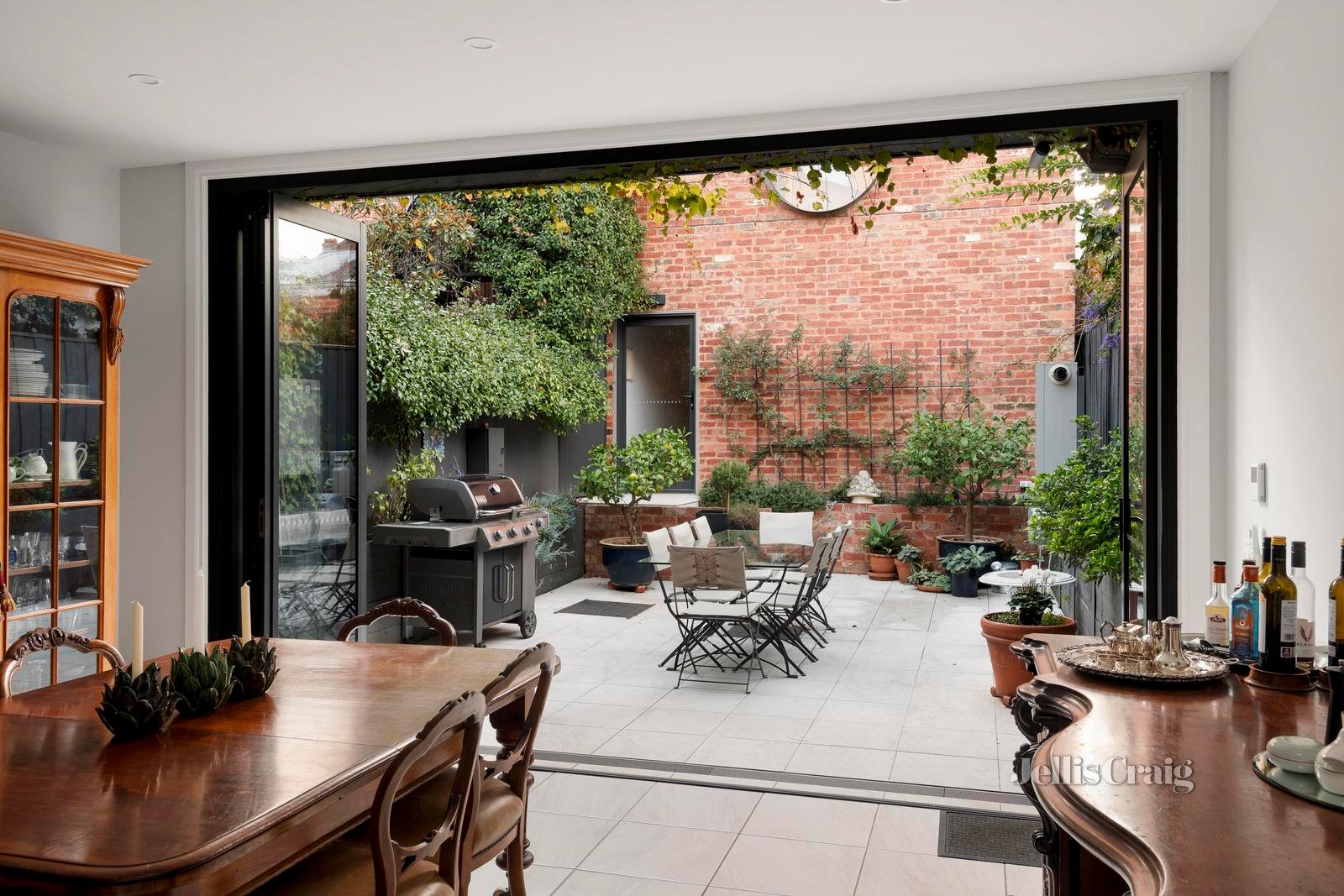 88 Roden Street, West Melbourne image 1