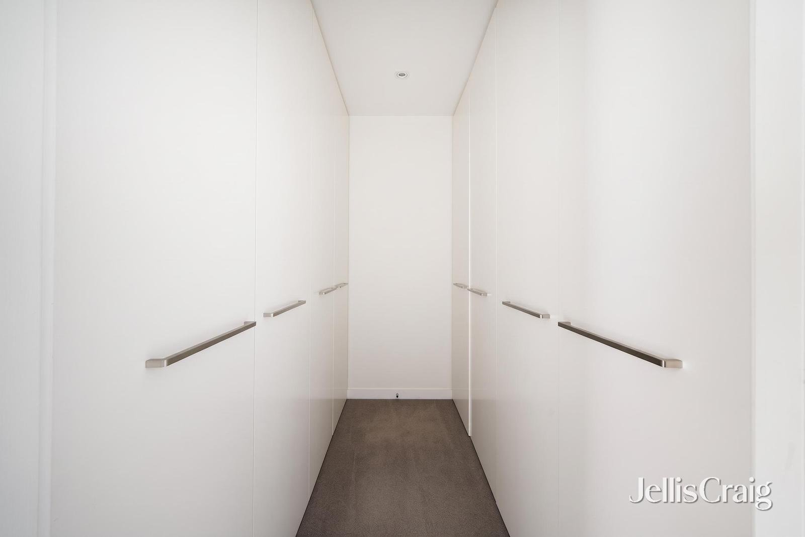 88 South Wharf Drive, Docklands image 8