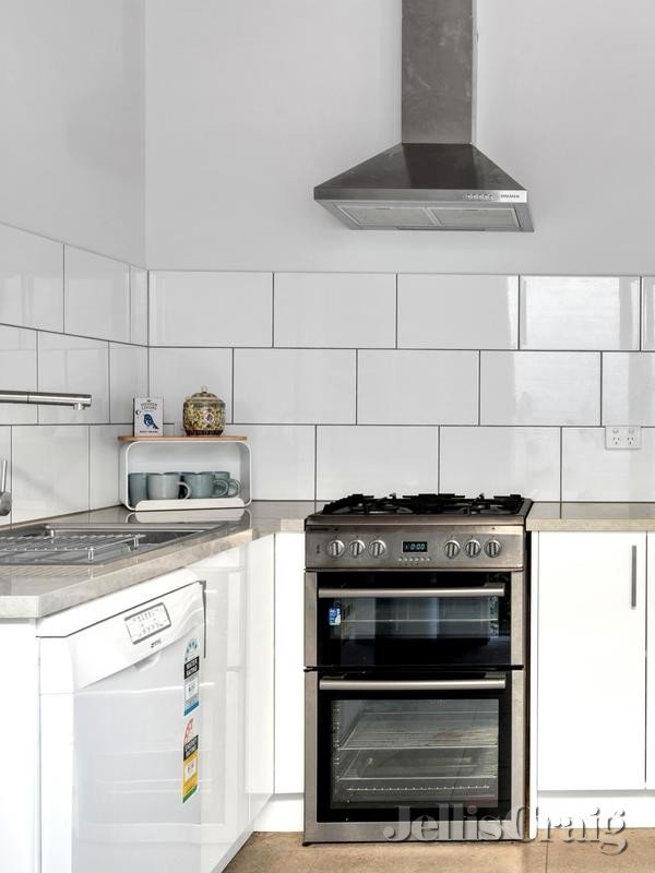 88 Stewart Street, Brunswick East image 5