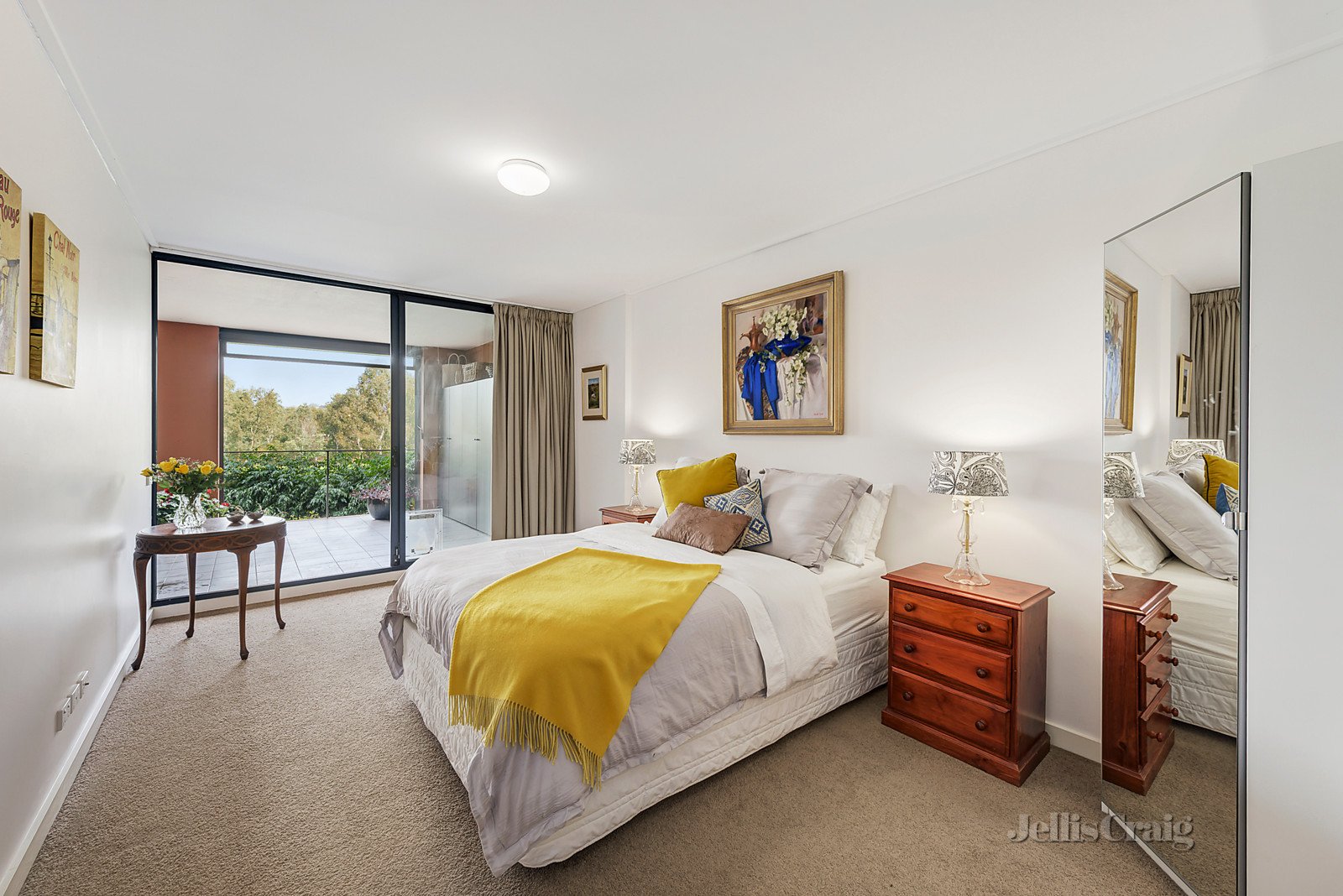 8/8 Wallen Road, Hawthorn image 7