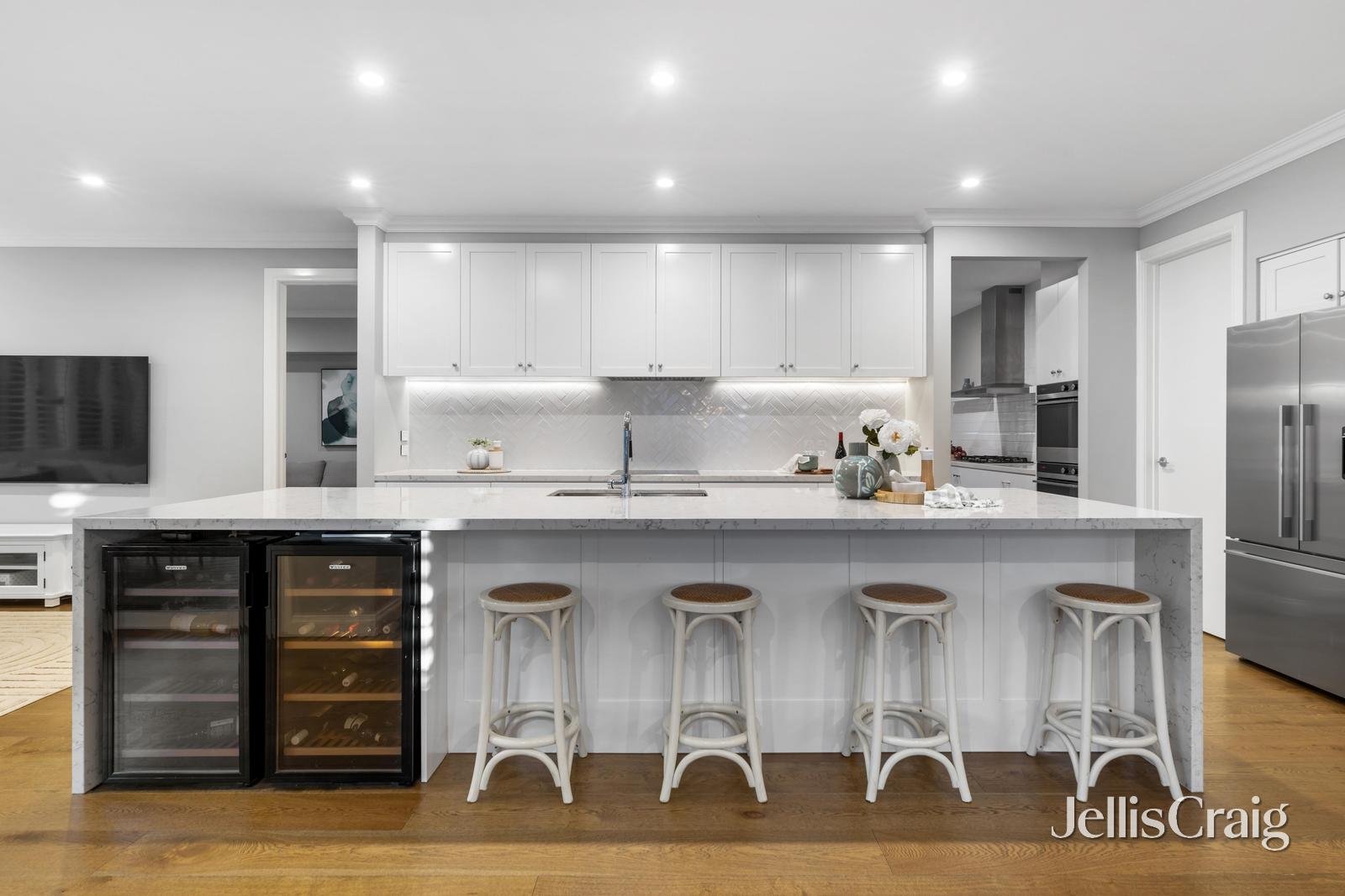 88 Windella Crescent, Glen&nbsp;Waverley image 3